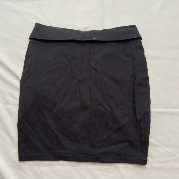 BONGO Black Mini Skirt Chic and Versatile - Picture 3 of 5